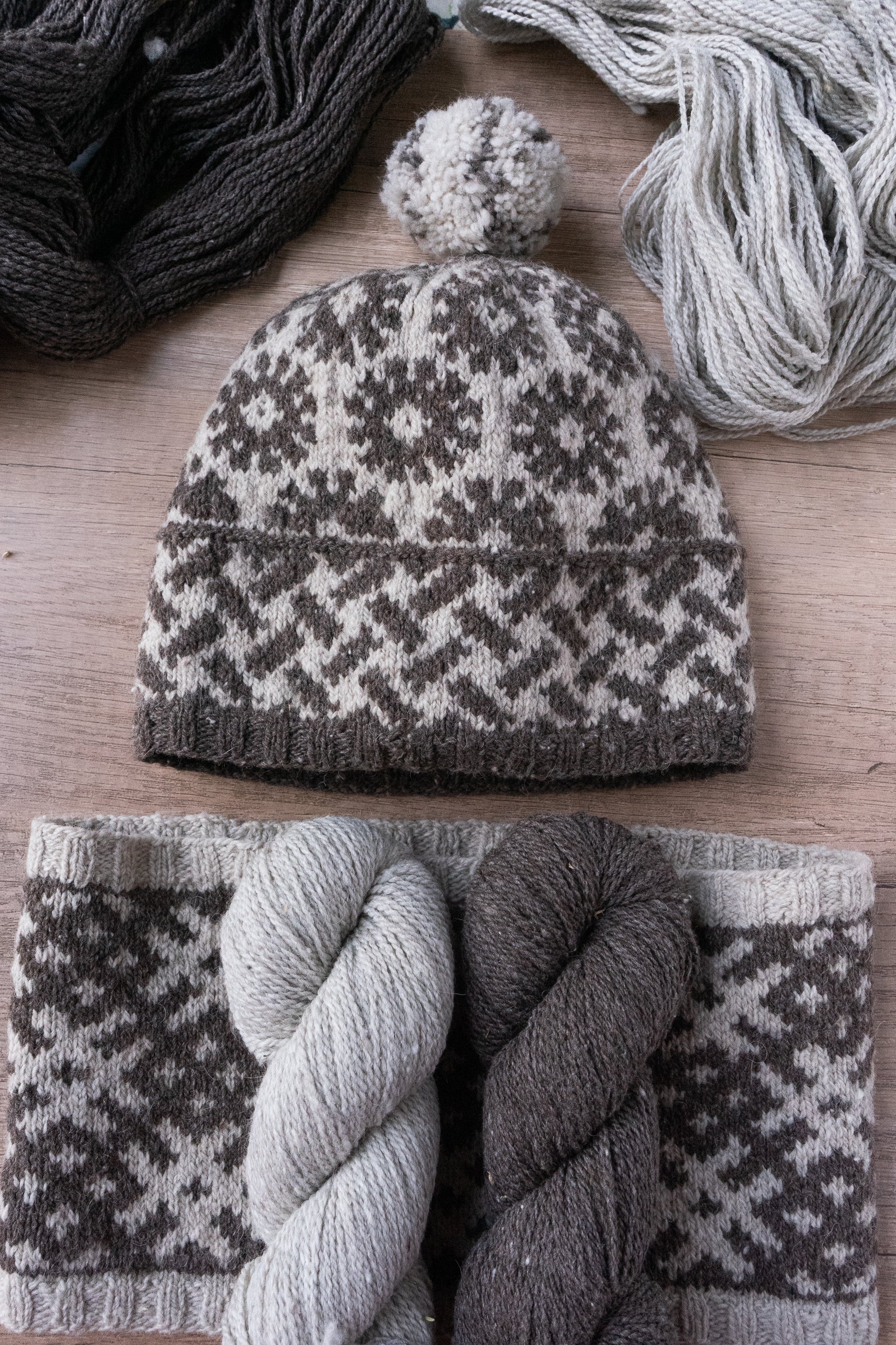 Cob Hat Knit Kit <br><small>yarn & knitting pattern kit</small>