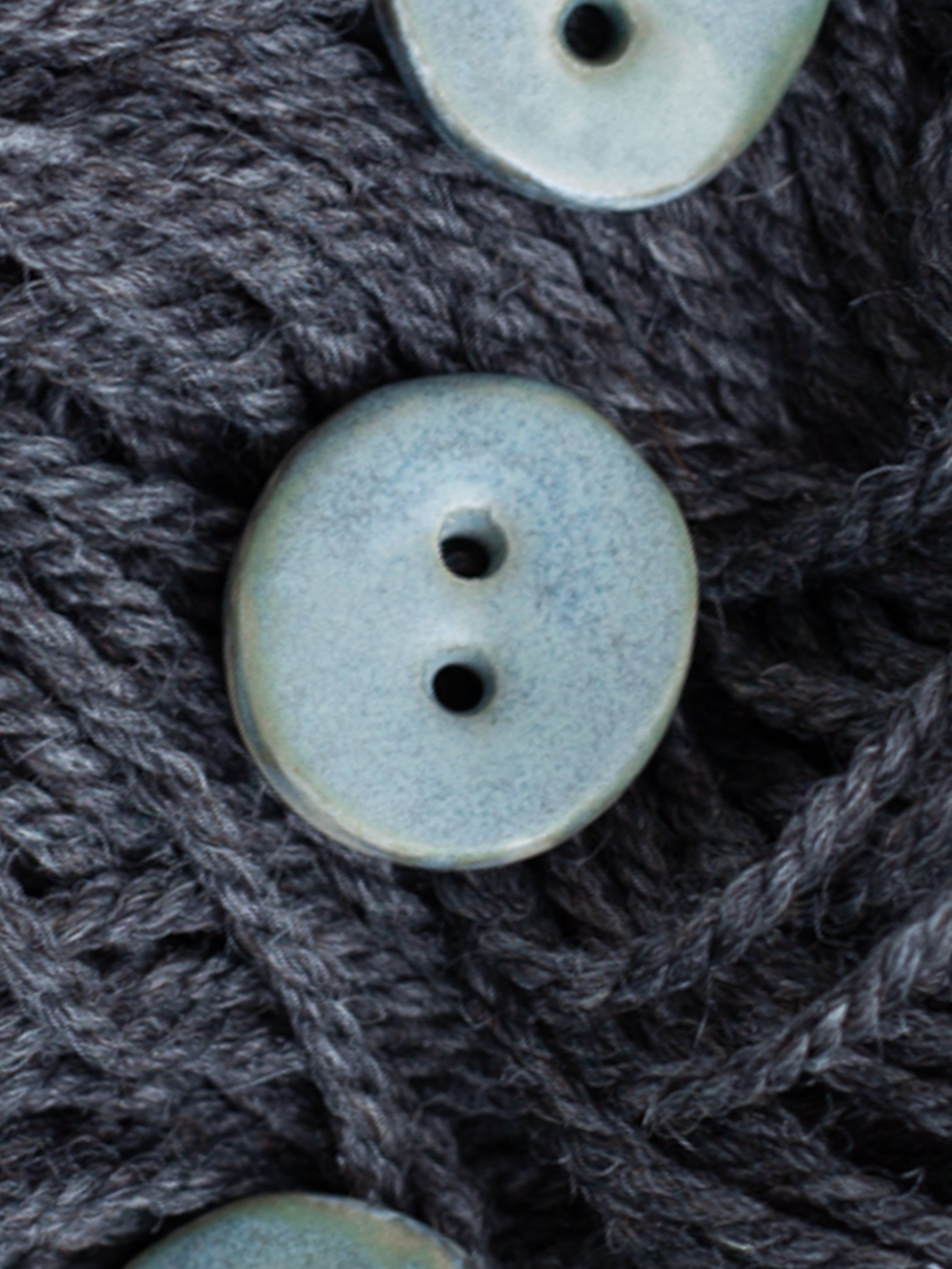 Linda's Buttons Frost Blue