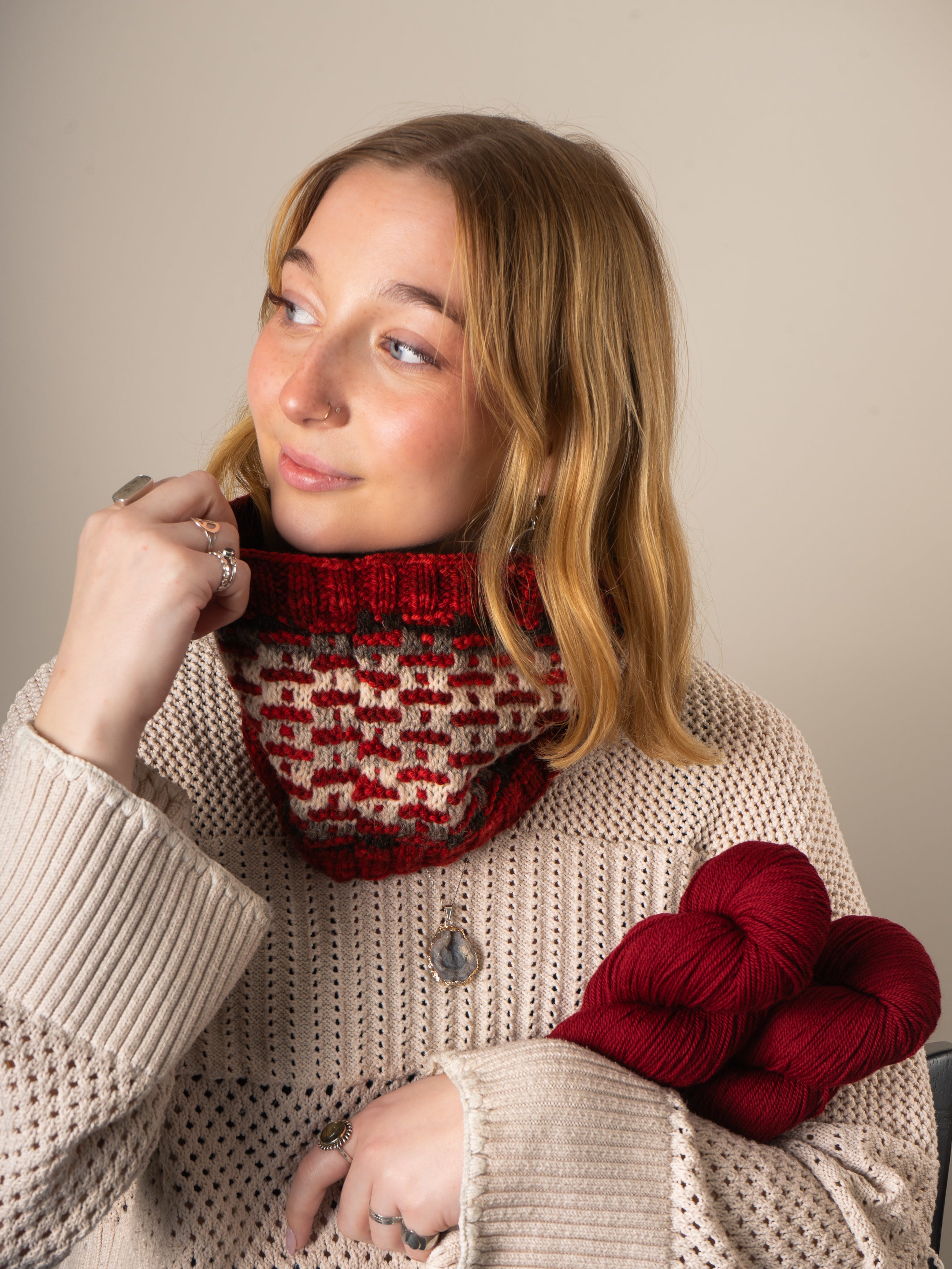 Transmitter Cowl <br/><small>knitting pattern</small>